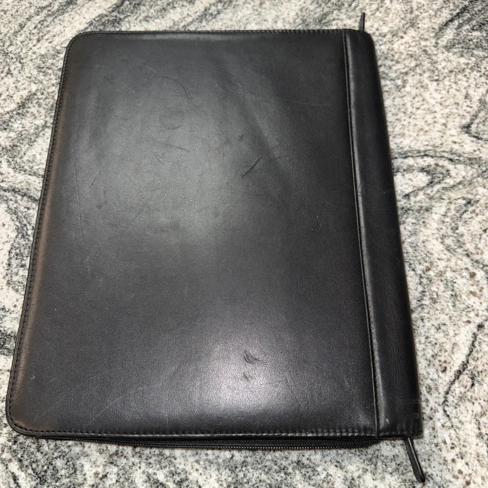 Franklin Covey Black Leather Zip‎ Around Padfolio  Pad Holder 10